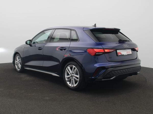 Audi A3 Sportback S-Line 35 TDI S-tronic / Navi+, ACC