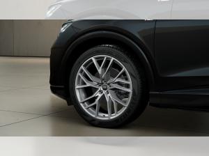 Audi Q4 e-tron S-Line 35 / Navi, Matrix, Sonos, Pano