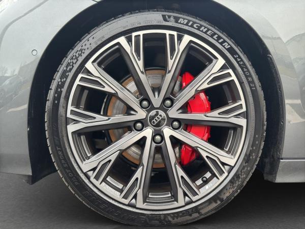 Audi A6 e-tron A6 Avant e-tron performance edition one AHK Wärmep. B&O Pano MMI Raute