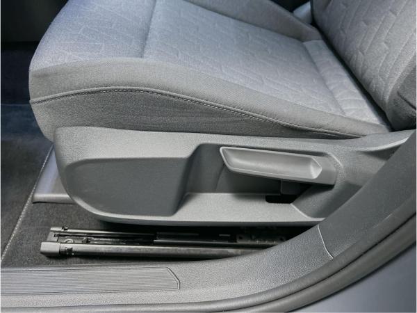 Volkswagen Golf VIII 1.5 TSI DSG Life Anschlussgarantie 100.000 bis 03.2030