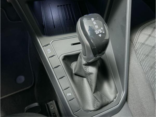 Volkswagen Taigo 1.5 TSI DSG R-Line CarPlay Black Matrix