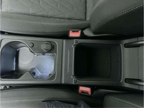 Volkswagen Golf VIII 1.5 TSI DSG Life Anschlussgarantie 100.000 bis 03.2030