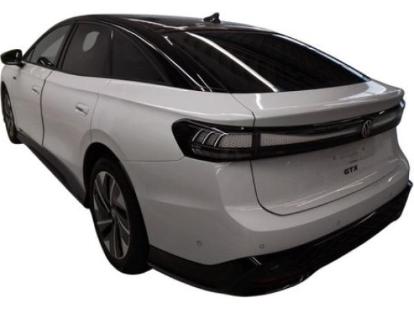 Volkswagen ID.7 GTX 4M +CCS+WÄRMEPUMPE+AHK+360°+MATRIX+HUD+