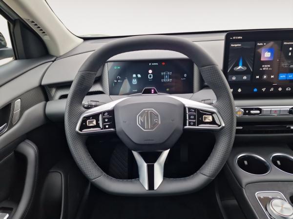 MG S5 EV 49kWh Com. LED STHZ KAM GRA SHZ