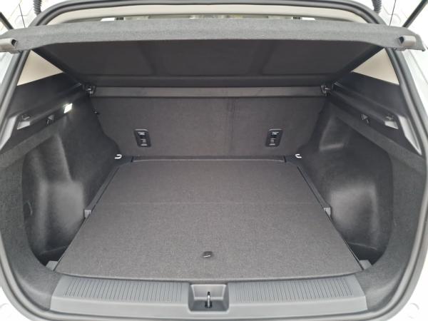 MG S5 EV 49kWh Com. LED STHZ KAM GRA SHZ