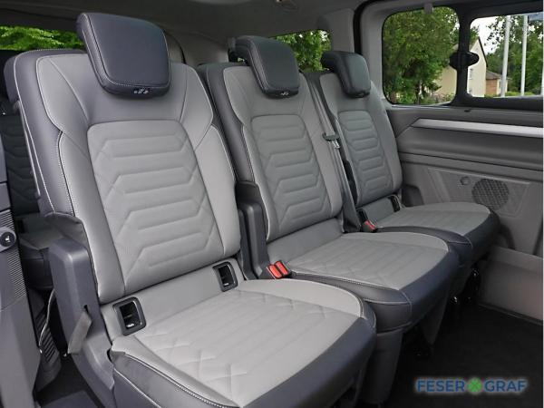 Volkswagen Caravelle T7BEV Style 8Si. ACC AHK Navi Pano