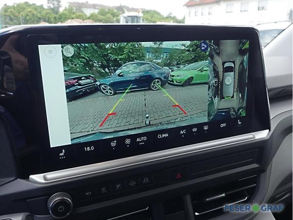 Volkswagen Caravelle T7BEV Style 8Si. ACC AHK Navi Pano