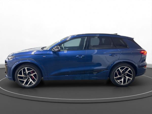 Audi Q6 e-tron edition one blue Pano Matrix LM 21" 360°