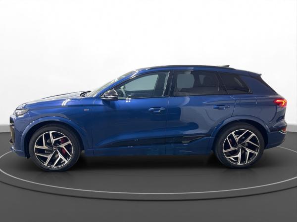 Audi Q6 e-tron edition one blue Pano Matrix LM 21" 360°