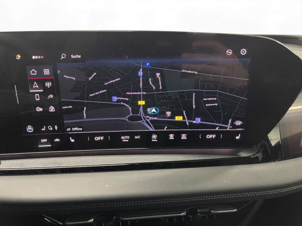 Audi Q6 e-tron edition one blue Pano Matrix LM 21" 360°