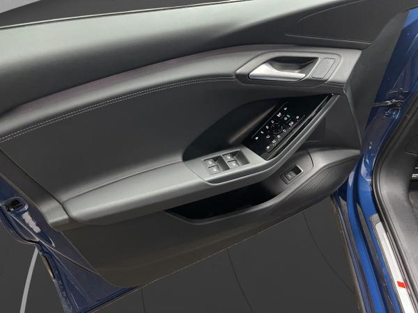 Audi Q6 e-tron edition one blue Pano Matrix LM 21" 360°