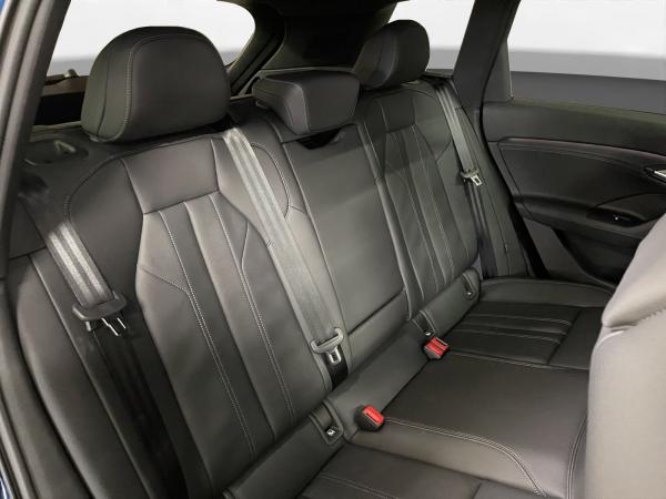 Audi Q6 e-tron edition one blue Pano Matrix LM 21" 360°