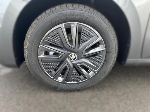 Skoda Fabia 1,0 TSI DSG Tour AHK*ASIST*INFOT*WINTER