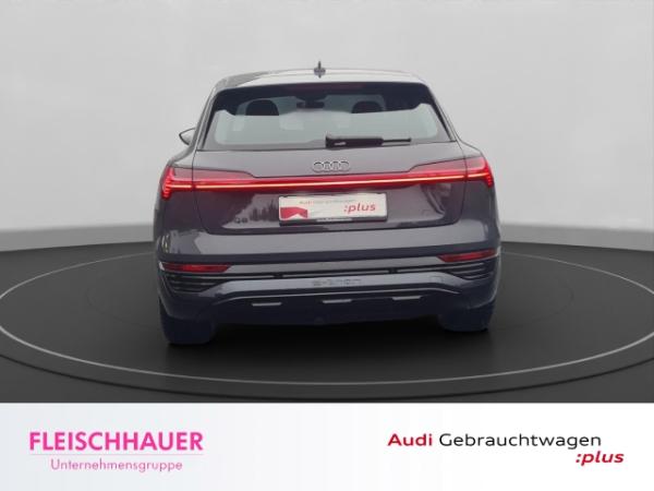 Audi Q8 55 quattro advanced AHK+HeadUp+LM20+Matrix+APS-Plus+