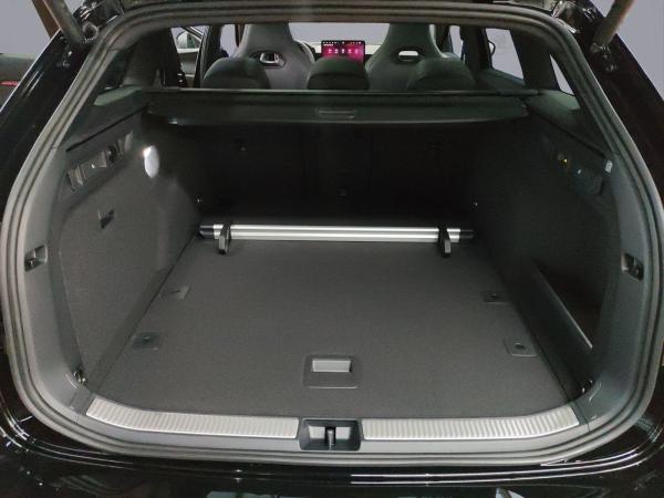 Skoda Superb Combi Sportline 2.0 TDI DSG 4x4 AHK ACC