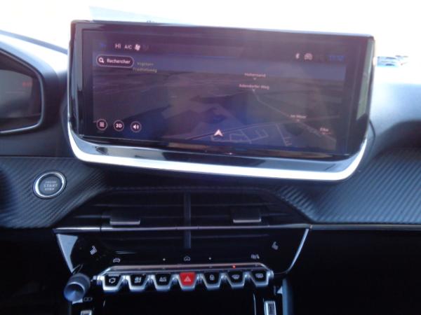 Peugeot 2008 Hybrid 145 e-DSC Allure Allwetterr., Navi