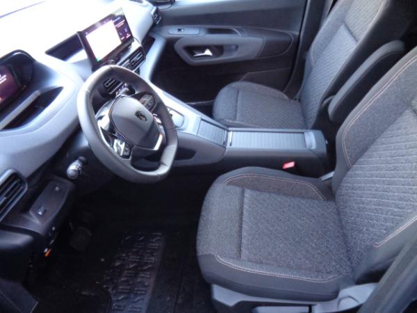 Peugeot Rifter N1 Diesel 130 L2 EAT8 Allure Navi