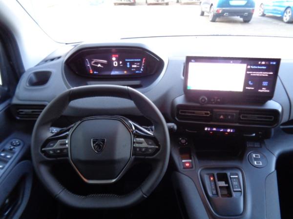 Peugeot Rifter N1 Diesel 130 L2 EAT8 Allure Navi