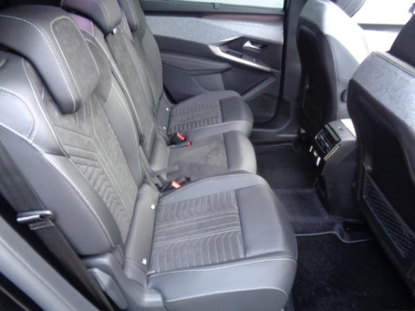 Peugeot 5008 Hybrid 145 e-DSC6 GT Schiebedach, 360°Kamera, M+S