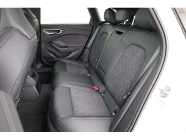 Audi A5 Avant e-hybrid quattro S line LP: 88.594,-AHK/B&O/Head-up