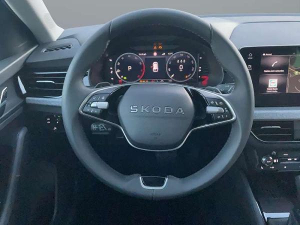 Skoda Scala SCALA BALANCE 1,5 TSI 110 KW 7-GANG-DSG AHK MATRIX LED