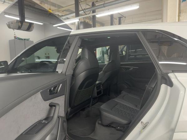 Audi RS Q8 SUV performance tiptr. AKTIONSPREIS