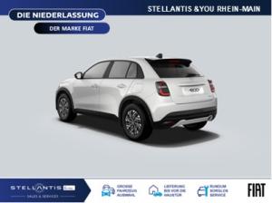 Fiat 600 Business Edition MildHybrid mit Allwetterreifen