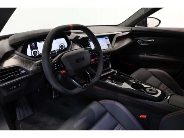 Audi RS e-tron GT performance Keramik/HUD/Laser