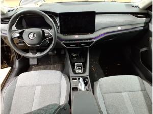 Skoda Octavia Octavia Combi Selection 2.0 TDI 110kW DSG - LED PDC Pano HUD Kamera Navi ACC LM Virtual Cockpit