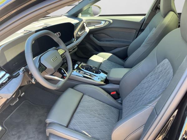 Audi A5 Limousine e-hybrid quattro S tronic