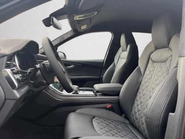 Audi Q7 S line business TDI quattro tiptronic