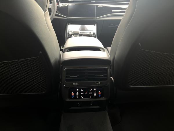 Audi Q7 S line business TDI quattro tiptronic