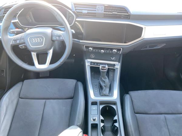 Audi Q3 Sportback S line 35 TFSI S tr. LED 19 AHK ACC