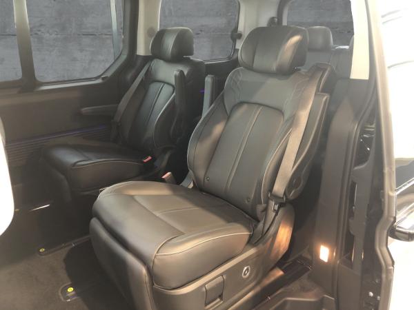 Hyundai STARIA Staria HEV 1.6 T-GDi 6-AT 2WD SIGNATURE