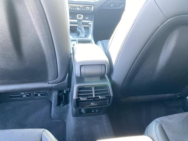 Audi Q3 Sportback S line 35 TFSI S tr. LED 19 AHK ACC