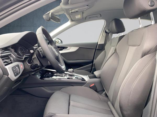 Audi A4 Limousine advanced 30 TDI S tr. LED Stdhz ACC