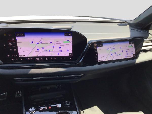 Audi A5 Avant TFSI quattro S-Line Tech pro Pano Matrix HUD