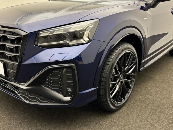 Audi Q2 S line 35 TFSI S tronic Digitales Cockpit