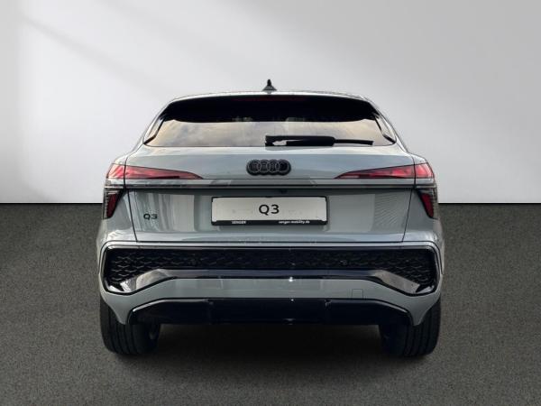 Audi Q3 Sportback e-hybrid MMI experience pro Matrix