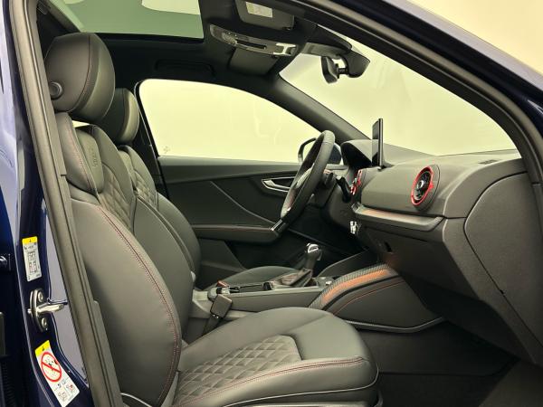 Audi Q2 S line 35 TFSI S tronic Digitales Cockpit