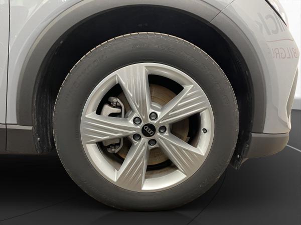 Audi Q4 e-tron 45 LED LM 19" Navi PDC+RFK ACC Head-Up