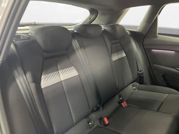 Audi Q4 e-tron 45 LED LM 19" Navi PDC+RFK ACC Head-Up