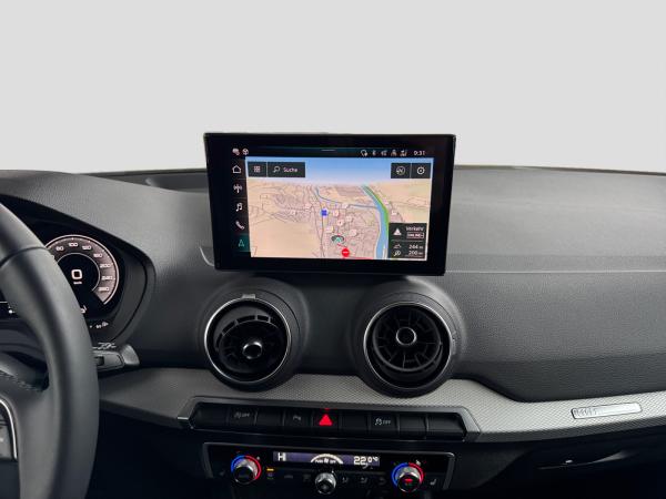 Audi Q2 advanced 35TFSI S-trc Virtual AHK Navi LED