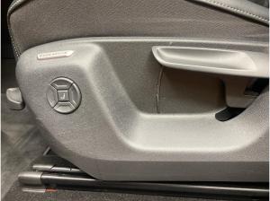 Volkswagen Tiguan R-Line 4Motion 2.0 TDI 142kW DSG Garantie 01/2030 - Pano Area View IQ.Drive HUD Massage SHZ