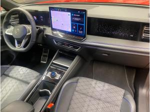 Volkswagen Tiguan R-Line 4Motion 2.0 TDI 142kW DSG Garantie 01/2030 - Pano Area View IQ.Drive HUD Massage SHZ