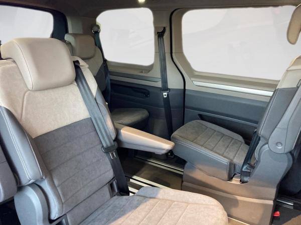 Volkswagen Multivan ENERGY 2.0 TDI DSG KÜ AHK,MATRIX,7-S.