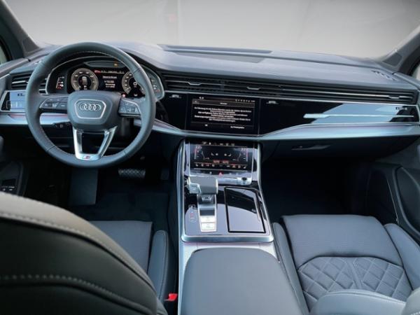 Audi Q7 3,0 TFSI e quattro S line Matrix AZV