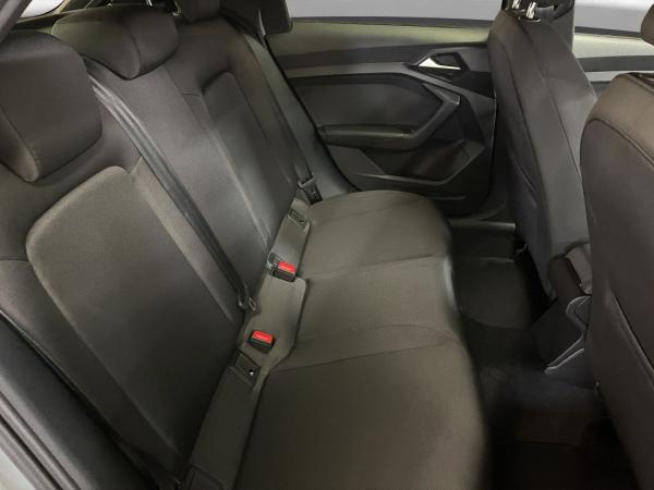 Audi A1 allstreet 30 TFSI S tronic LED LM 18" PDC+RFK