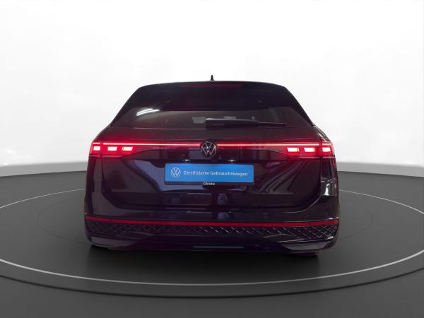 Volkswagen Passat Variant 1.5 eHybrid R-Line AHK Pano LM 19" Leder
