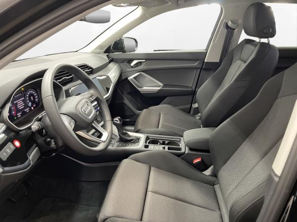 Audi Q3 35 TFSI advanced AHK LED LM 18" Navi PDC vo+hi